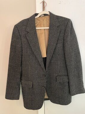 Bill Blass Black & White salt and pepper Sport Coat 40 regular very thick